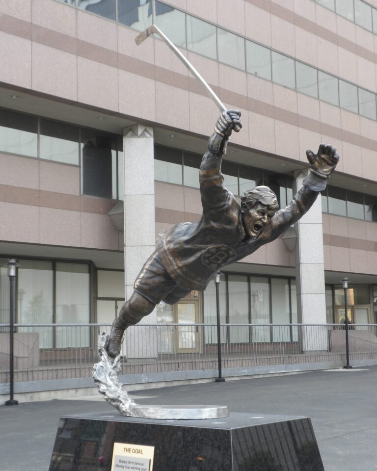 Bobby Orr’s Flying Goal Won the 1970 Stanley Cup for the Boston Bruins