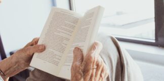 The results of a national study indicate that people who read books for an average of 30 minutes a day live nearly two years longer than their non-book-reading peers.