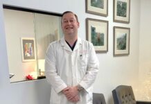 Podiatrist Dr. Anthony Tickner and his team at Associated Foot Specialists provide quick, convenient care to patients with foot problems.