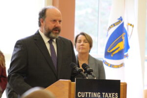 Northborough Select Board Chair Mitch Cohen addresses the audience. (photo/Laura Hayes)