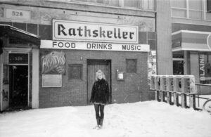 Musician Linda S. Viens outside legendary Boston music club The Rat in 1984.Photo/Wikimedia Commons/Wayne Valdez 