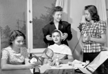 Gone are the days of Boston department store charm schools From the 1930s to the 1970s, several Boston department stores offered “charm schools” to teach young ladies etiquette.