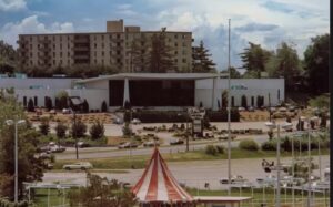 The Chateau de Ville’s first location opened on Route 9 in Framingham in 1971.
