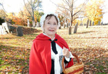 Framingham woman brings history to life